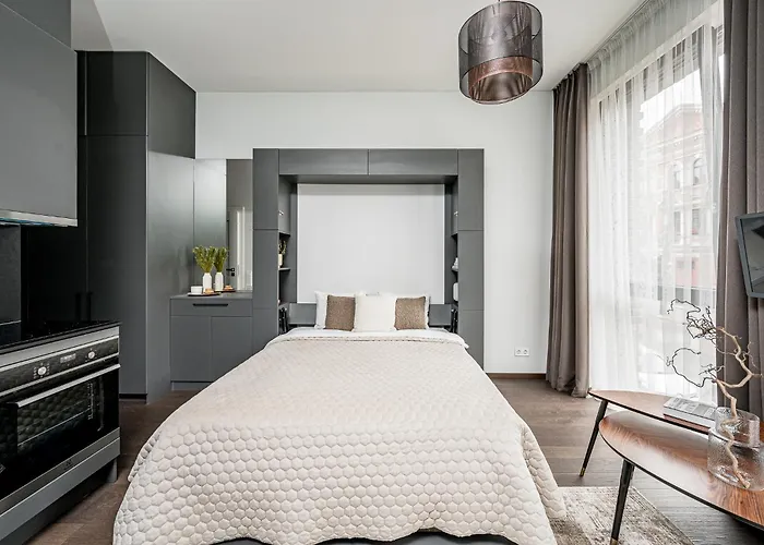 Old-town Renaissance Apart-hotel 3*